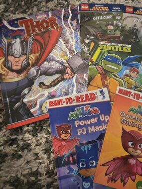 Marvel & DC Superheroes Children's Book Bundle | Set of 7 | Multicolor